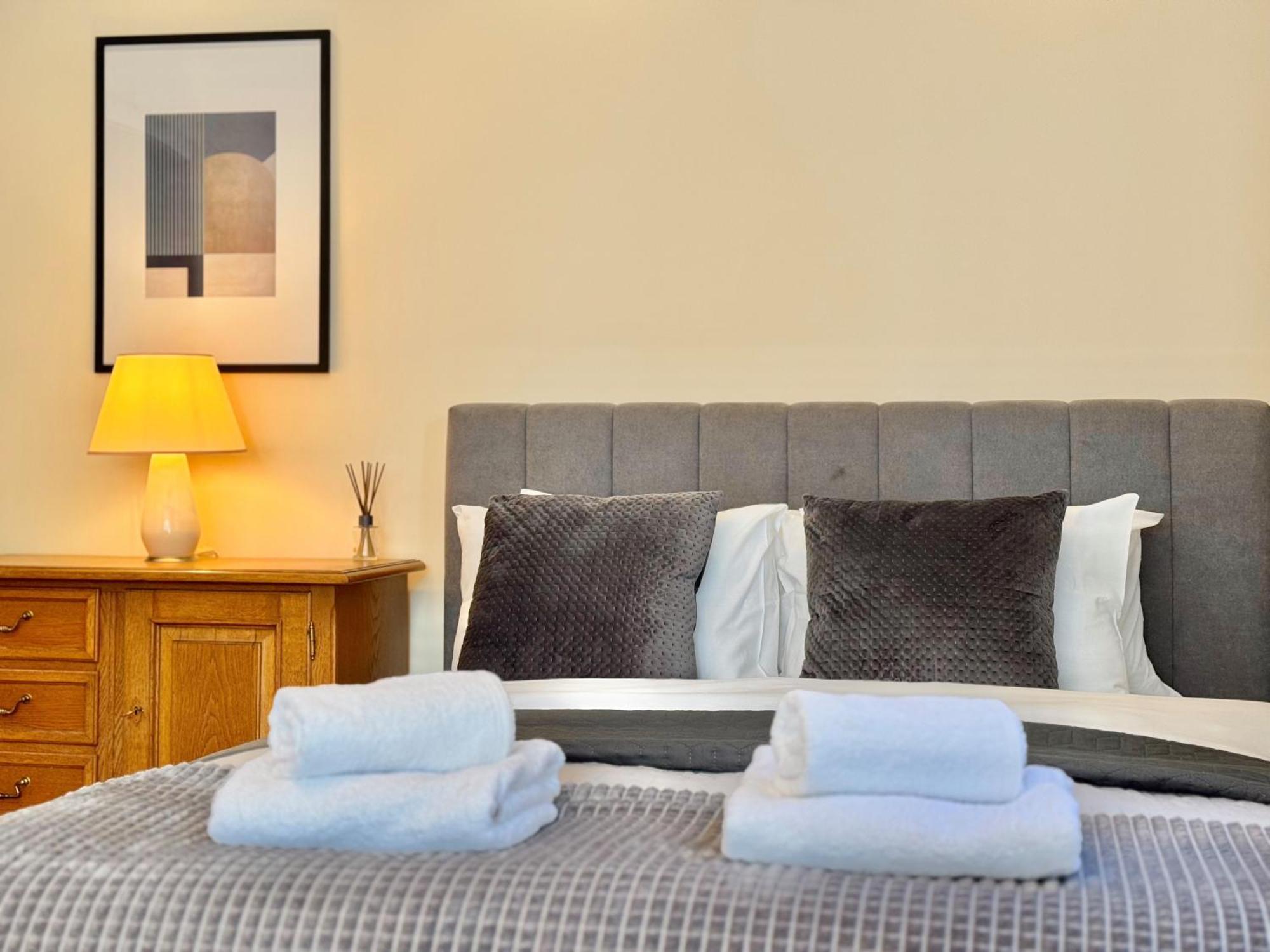 Centre 2bed For 5 Guests 2 Minutes From High Street Plovdiv