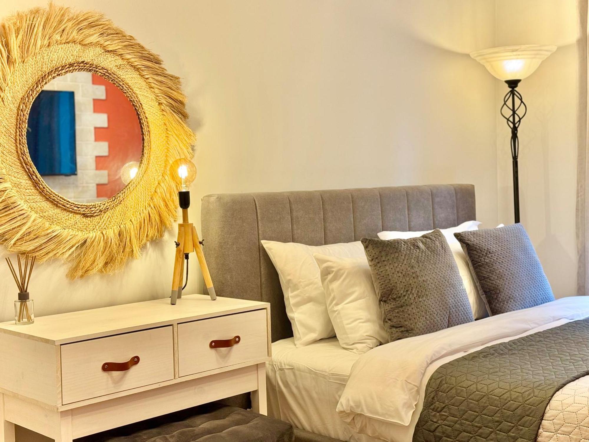 Centre 2bed For 5 Guests 2 Minutes From High Street Plovdiv